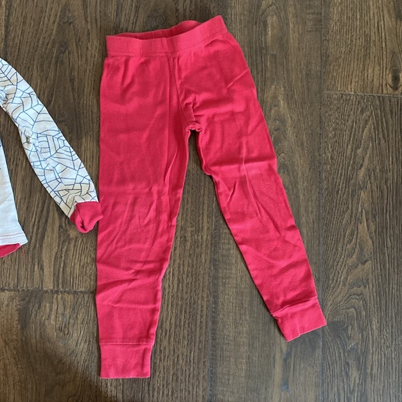 Spider-Man pajamas - Picture 5 of 7